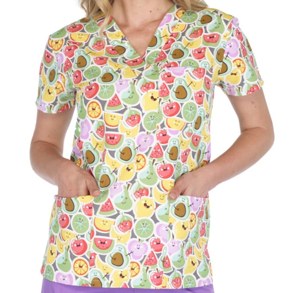 NWT Women’s 2X Fruity Friends I Love Scrubs Scrub Top